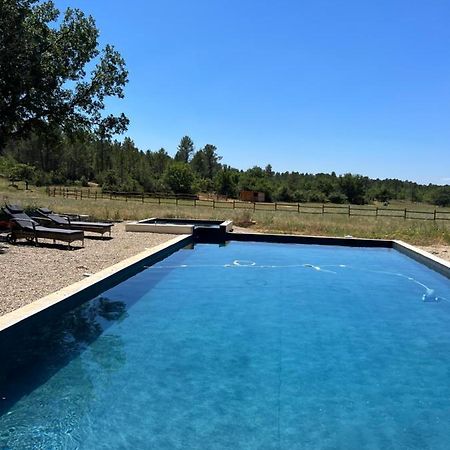 Charmant Appartement Independant Au Sein D'Un Mas Provencal Aups Eksteriør billede