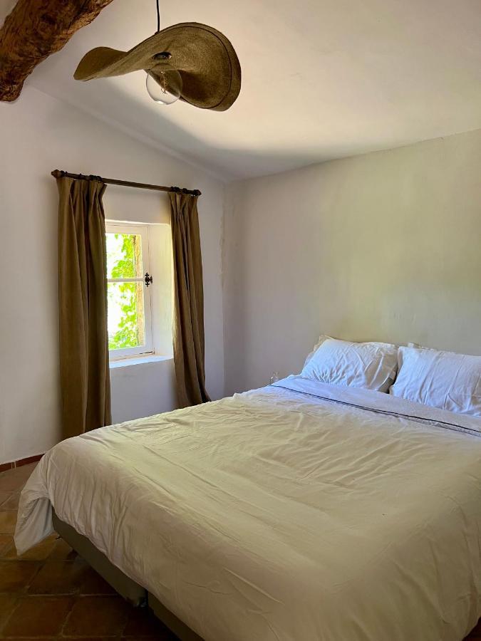 Charmant Appartement Independant Au Sein D'Un Mas Provencal Aups Eksteriør billede